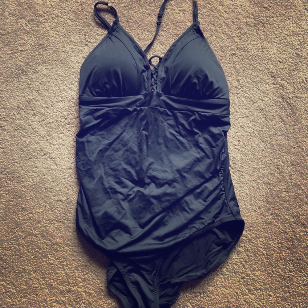 Pea in the pod maternity swim suit